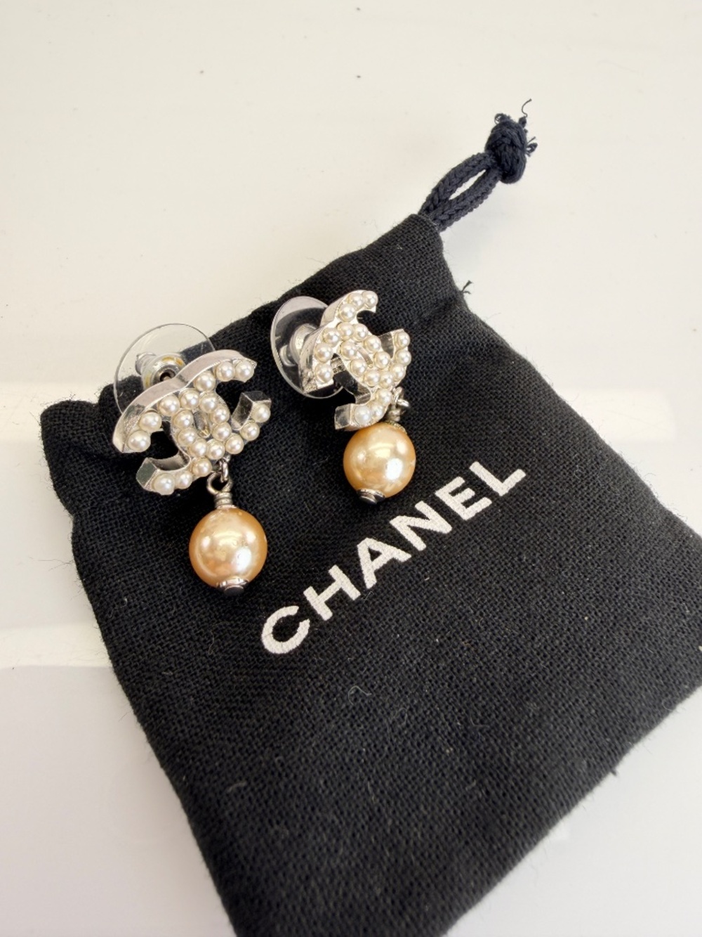 Chanel Pearl CC Drop Earrings - Picture 6 of 13